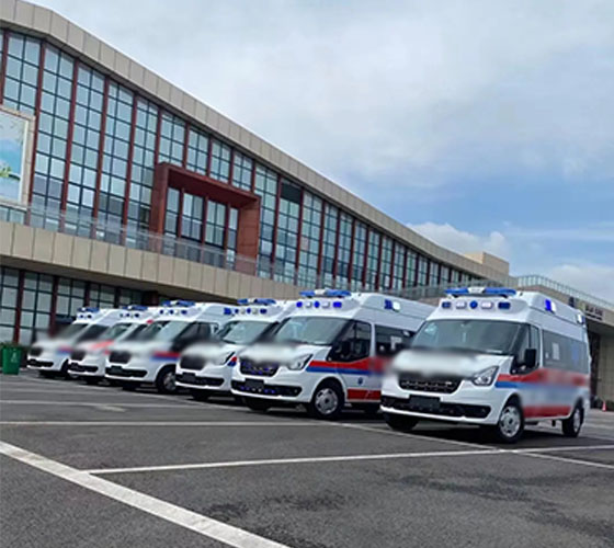 治多县服务车队展示