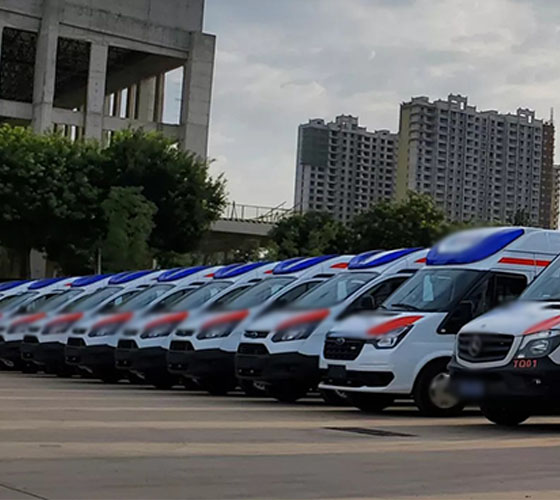 治多县服务车队展示